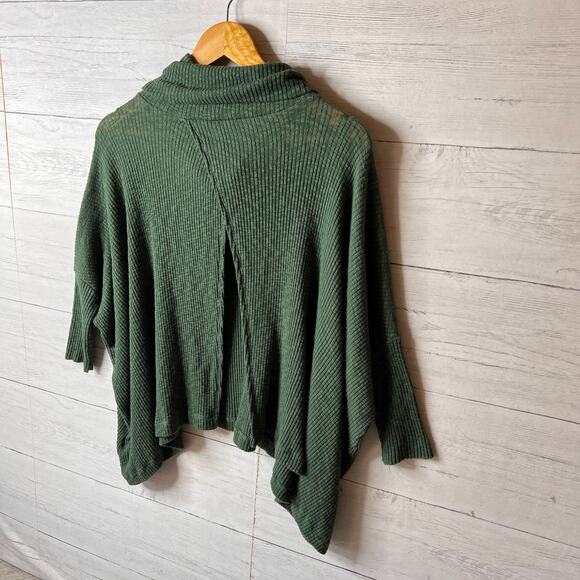 FP Beach Free People Top Womens SZ XS Green World Traveler Cowl Neck Split Back - Picture 10 of 14